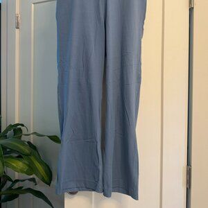 Lululemon Groove Super-High-Rise Crop 23" Nulu in Utility Blue, Size 8